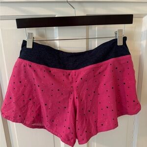 rabbit women’s hopper splatter running shorts